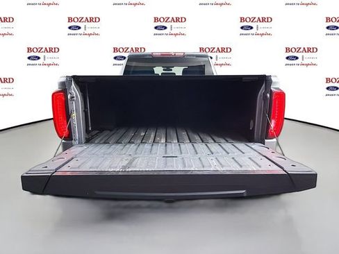 Used 2022 GMC Sierra 1500 AT4 AWD/4WD image 30
