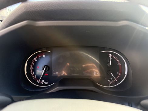 Used 2024 Toyota RAV4 XLE image 20