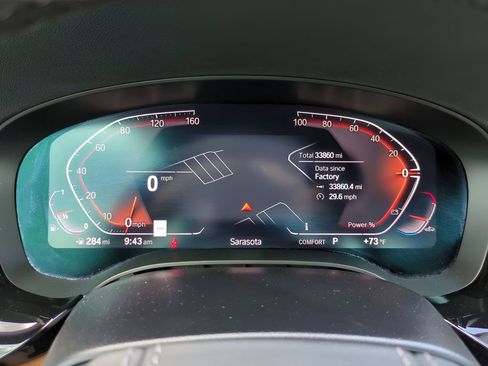 Used 2023 BMW 540i w/ Premium Package image 27