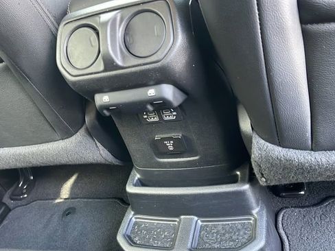 Used 2021 Jeep Wrangler Unlimited Sahara w/ Dual Top Group image 42