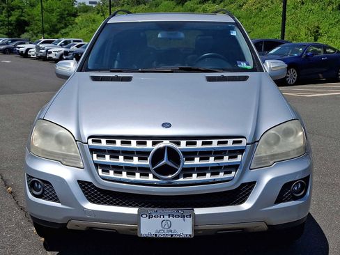 Used 2009 Mercedes-Benz ML 350 4MATIC image 2