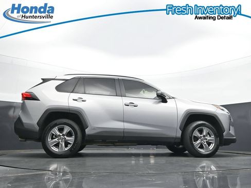 Used 2024 Toyota RAV4 LE AWD/4WD image 30