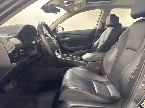 Used 2024 Honda Accord Touring image 19