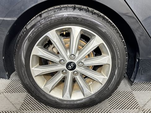 Used 2016 Hyundai Sonata Limited FWD image 56