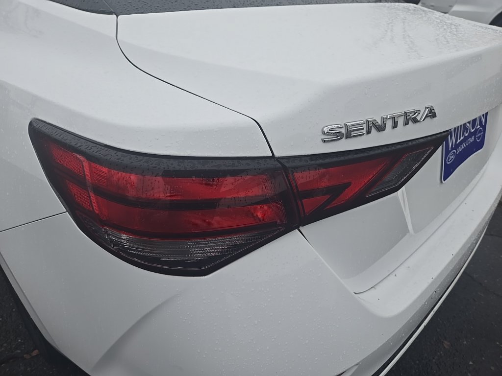 Used 2023 Nissan Sentra SV FWD image 34
