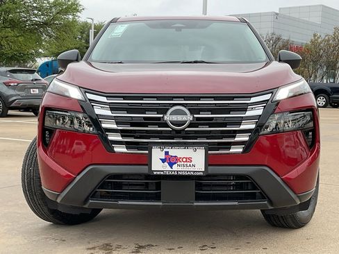 New 2025 Nissan Rogue S image 3