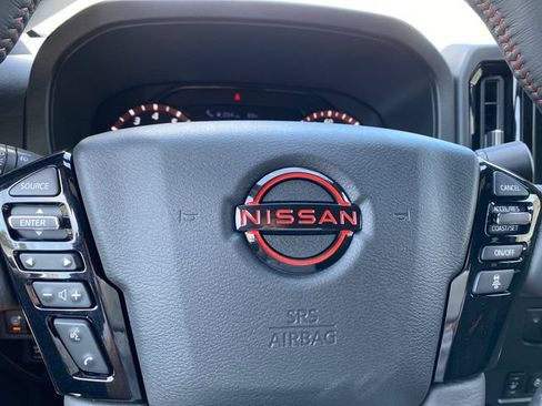 New 2026 Nissan Frontier PRO-4X w/ Tow Package AWD/4WD image 15