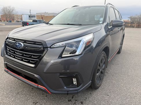 Used 2023 Subaru Forester Sport image 2