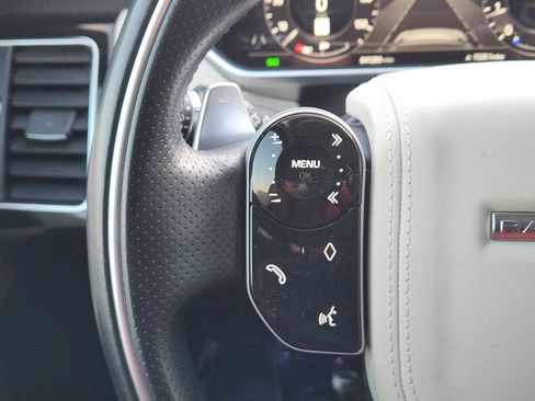 Certified 2022 Land Rover Range Rover Sport HSE Silver Edition image 32