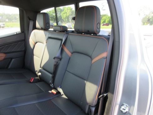 New 2026 GMC Canyon AT4 w/ Technology Plus Package AWD/4WD image 10