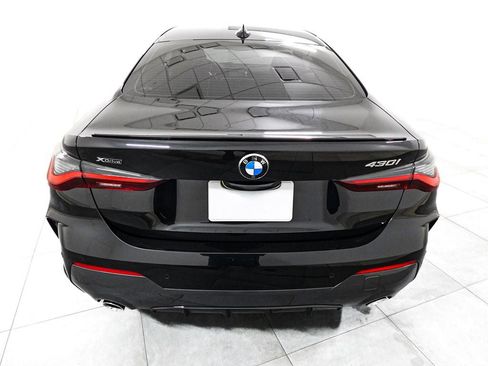 Used 2023 BMW 430i xDrive Coupe w/ M Sport Package AWD/4WD image 6