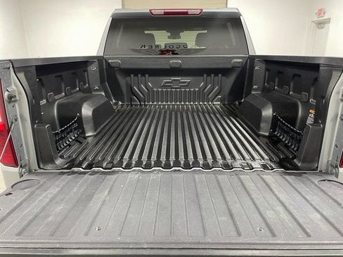 Used 2023 Chevrolet Silverado 1500 LT AWD/4WD image 24