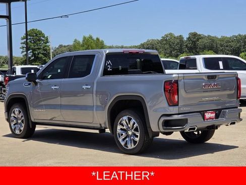 New 2026 GMC Sierra 1500 Denali w/ Denali Reserve Package AWD/4WD image 4