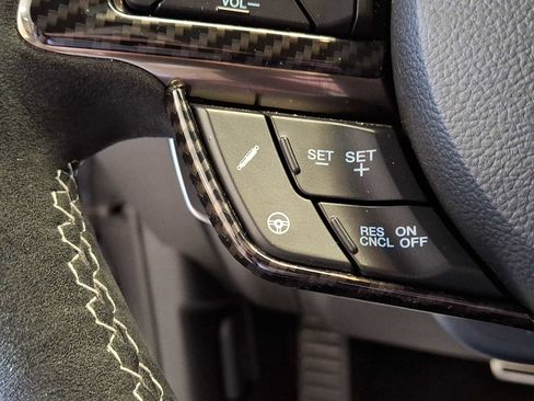 Used 2020 Ford Mustang Shelby GT500 w/ Technology Package image 21