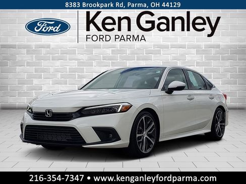 Used 2024 Honda Civic Touring image 1