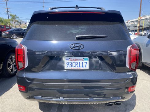 Used 2022 Hyundai Palisade Calligraphy w/ Cargo Package AWD/4WD image 12