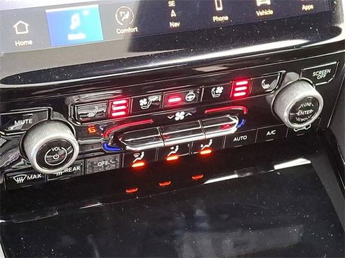 Used 2022 Jeep Grand Cherokee Summit image 19