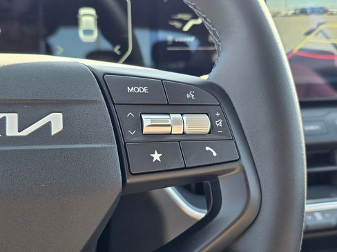 New 2025 Kia K4 EX FWD image 31