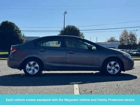 Used 2013 Honda Civic LX image 11