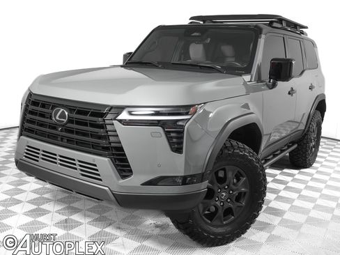 Used 2024 Lexus GX 550 AWD/4WD image 1