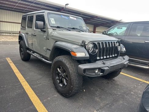 Used 2020 Jeep Wrangler Unlimited Sport image 2