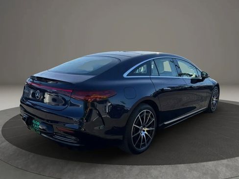 Used 2022 Mercedes-Benz EQS 450+ Sedan w/ Mbux Hyperscreeen Package image 4