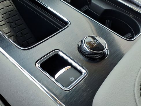 Used 2026 Lincoln Aviator AWD image 20