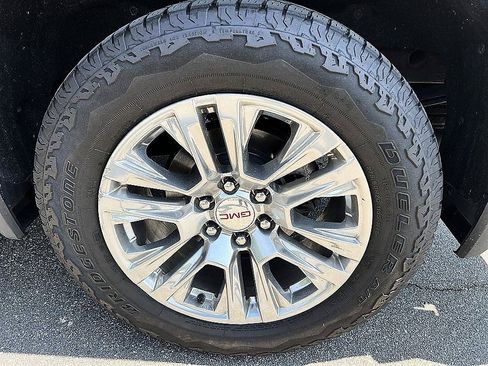 Used 2020 GMC Sierra 1500 Denali AWD/4WD image 10