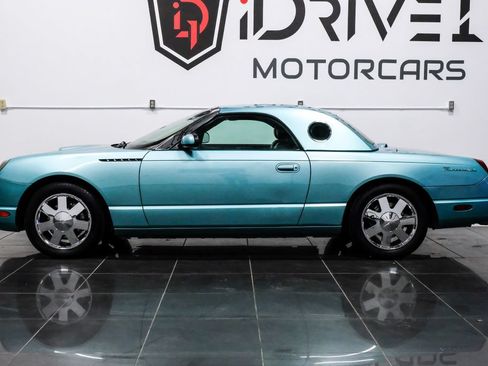 Used 2002 Ford Thunderbird RWD image 15