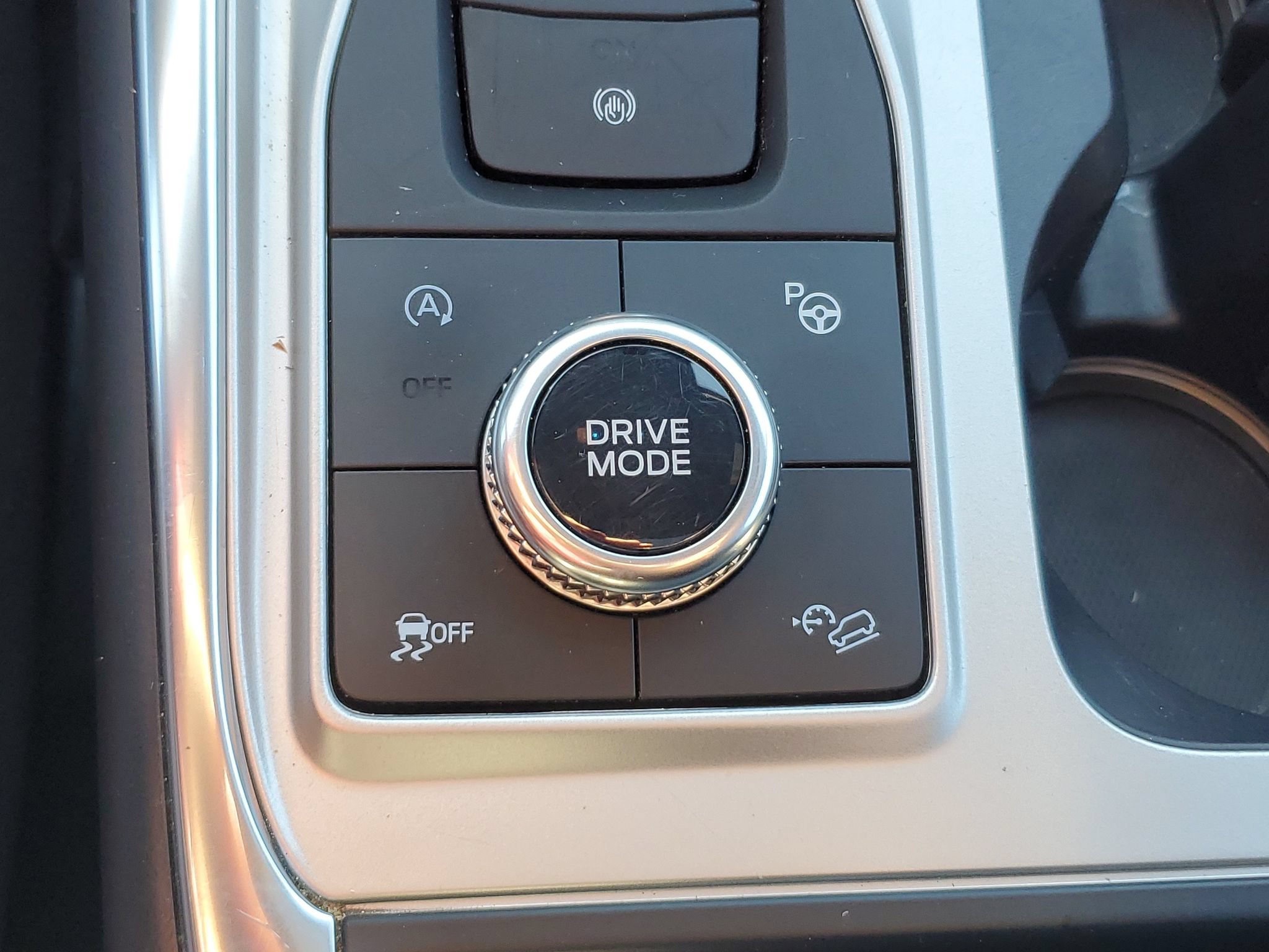 Used 2020 Ford Explorer ST w/ Premium Technology Package AWD/4WD image 28