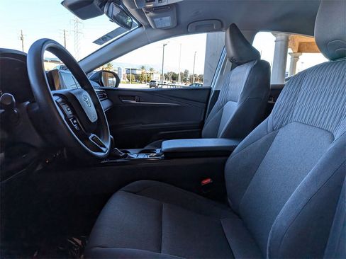 Used 2025 Toyota Camry LE image 25