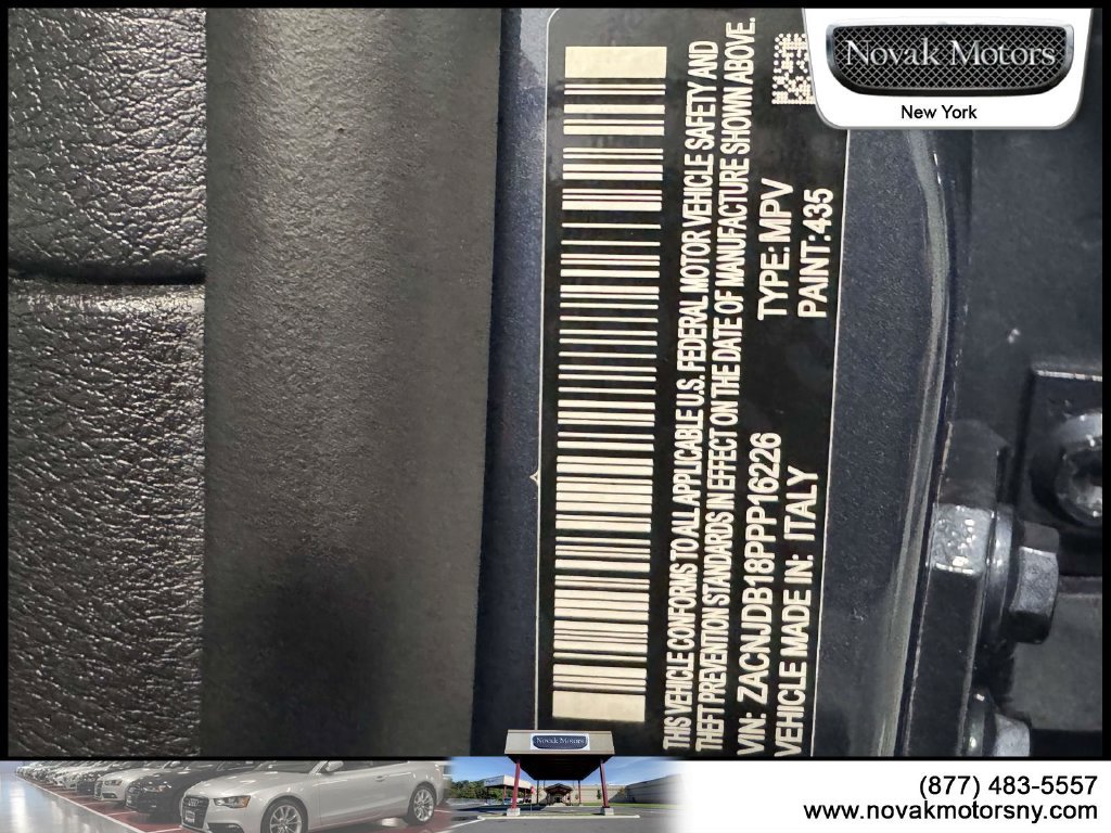 Used 2023 Jeep Renegade Latitude AWD/4WD image 18