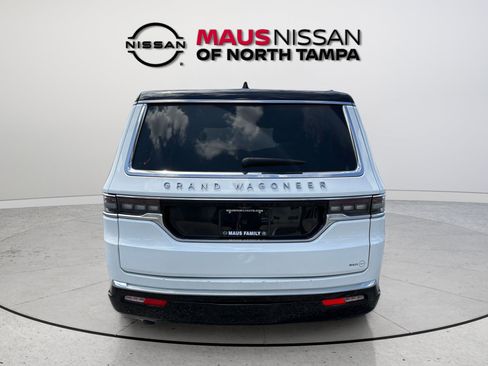 Used 2024 Jeep Grand Wagoneer L 4WD image 7