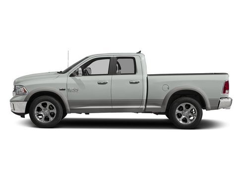 Used 2016 RAM 1500 Laramie w/ Convenience Group image 3