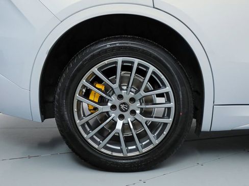 Certified 2023 Maserati Grecale Modena AWD/4WD image 22