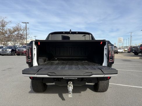 Used 2025 GMC Hummer EV 2X image 7