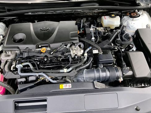 Used 2023 Toyota Camry SE FWD image 32