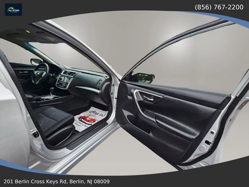 Used 2017 Nissan Altima 2.5 SV FWD image 27