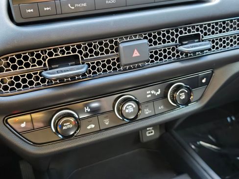 Certified 2024 Honda HR-V Sport image 22