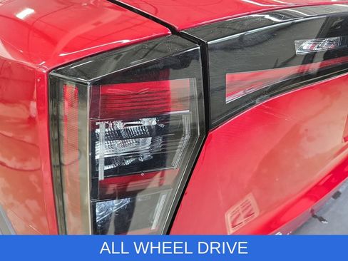 Used 2025 Nissan Kicks SV AWD/4WD image 34