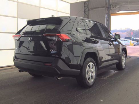 Used 2025 Toyota RAV4 LE image 6