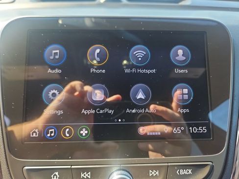 Used 2023 Chevrolet Equinox RS FWD image 20