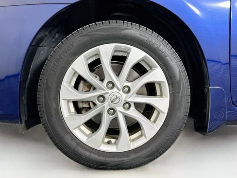 Used 2018 Nissan Sentra SV FWD image 11