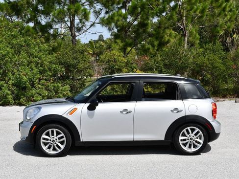 Used 2014 MINI Cooper Countryman FWD image 24