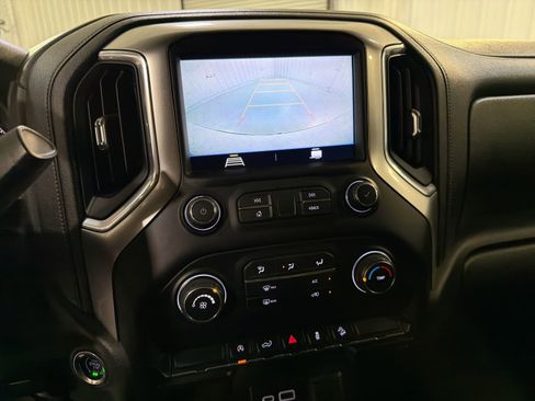 Used 2020 Chevrolet Silverado 1500 LT Trail Boss image 18