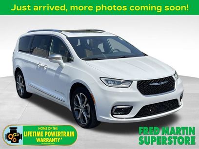 Used 2021 Chrysler Pacifica Pinnacle