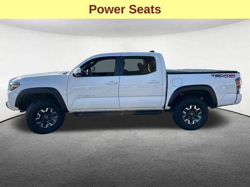 Certified 2023 Toyota Tacoma TRD Off-Road w/ Technology Package image 7