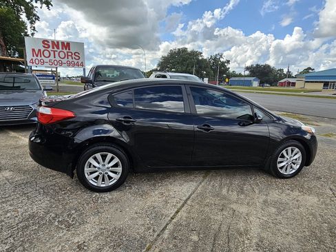 Used 2014 Kia Forte LX w/ Popular Package image 10
