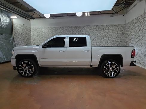 Used 2017 GMC Sierra 1500 Denali image 4