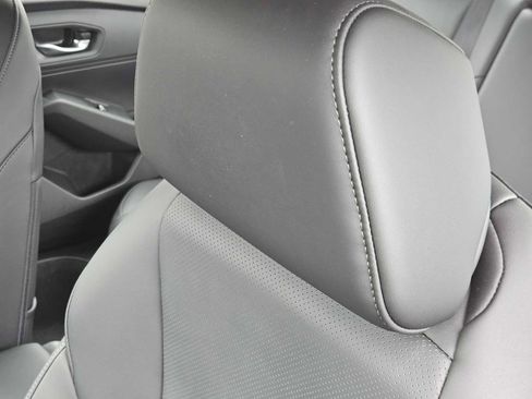 Used 2025 Honda Accord EX-L image 15